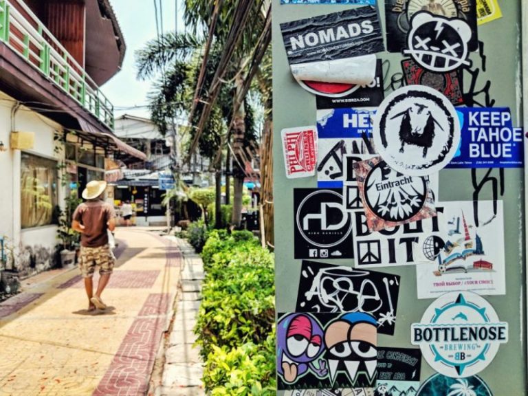 10-mistakes-to-avoid-when-coming-to-koh-phi-phi-men-walking-down-the-street-koh-phi-phi-thailand