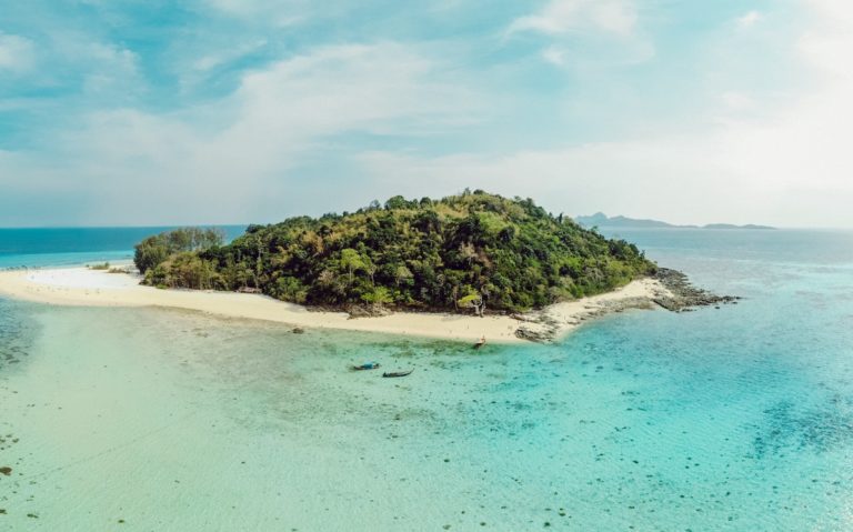 koh-phi-phi-bamboo-island