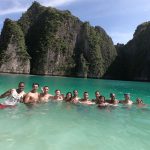 pirate-boat-day-trip-koh-phi-phi-thailand-customers-in-maya-bay