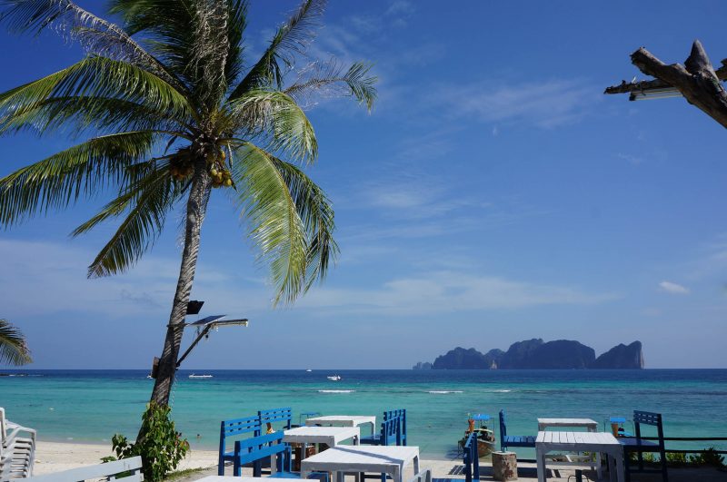 long-beach-koh-phi-phi-thailand-visa-travel