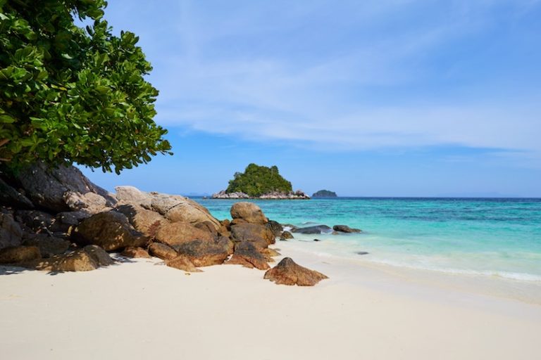 beach-island-thailand-koh-lipe
