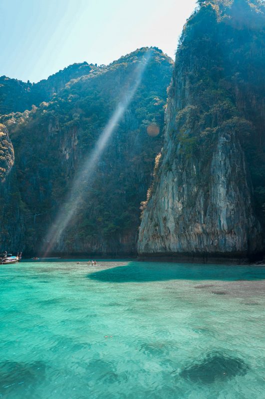 phi-lay-lagoon-phi-phi-lay-thailand-best-locations-to-visit