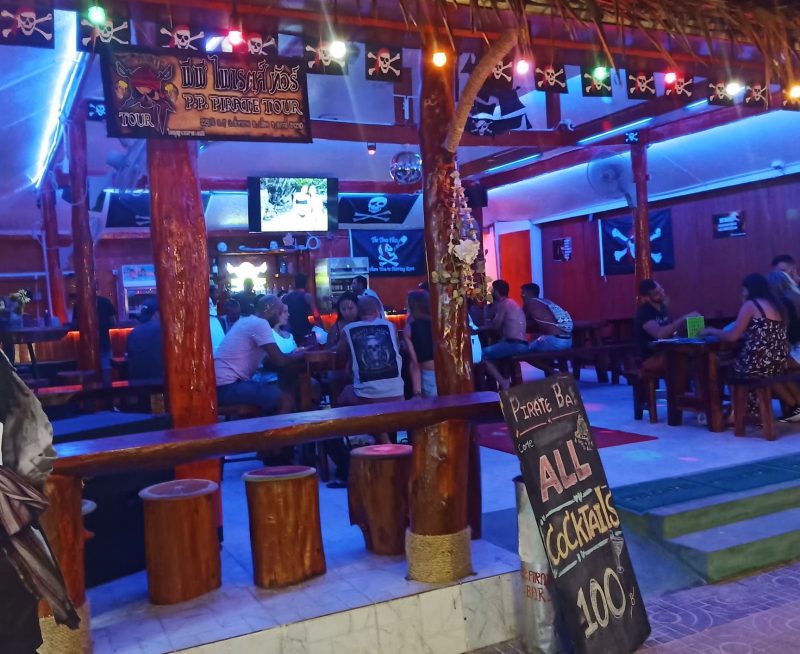 THE ULTIMATE GUIDE TO PHI PHI ISLAND'S NIGHTLIFE 20202021
