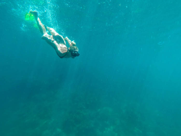 snorkeling-girl-koh-phi-phi-underwater