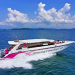 james-bond-island-speedboat