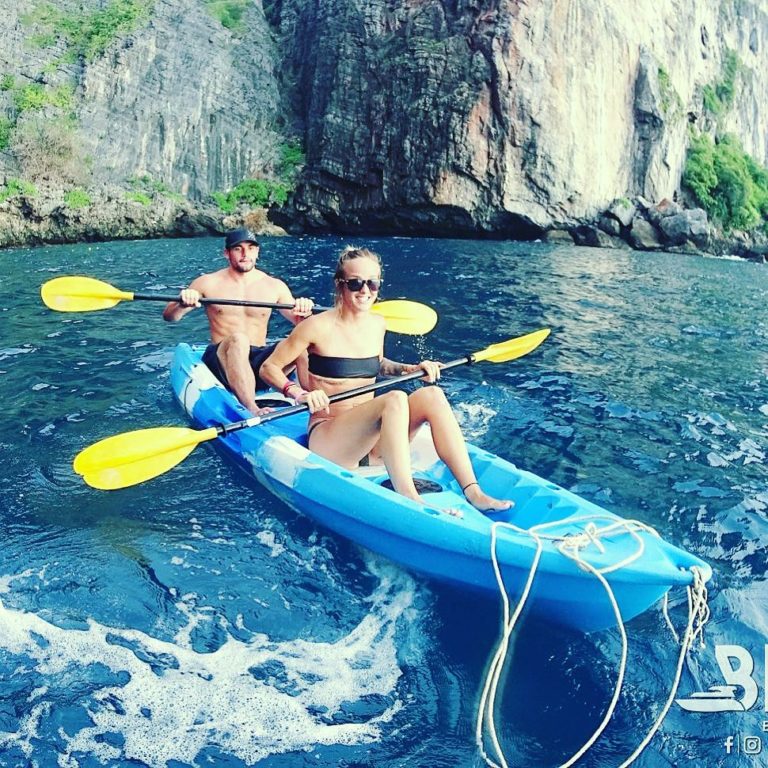 blanco-party-boat-kayaking-koh-phi-phi