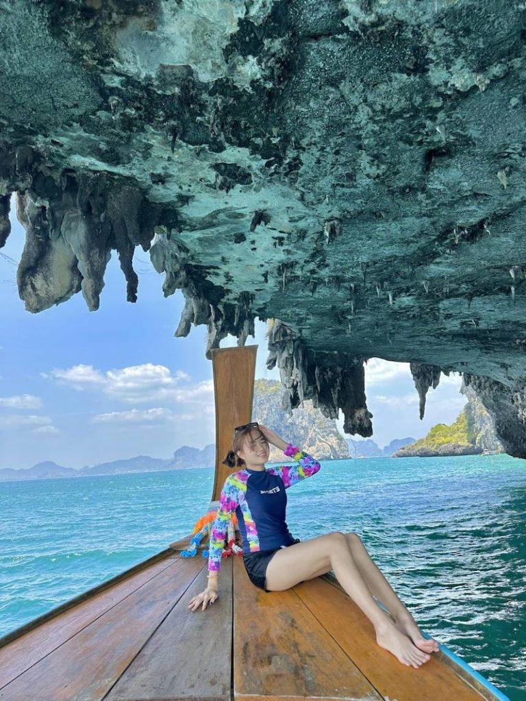 four-island-tour-from-krabi-private-long-tail-boat-girl