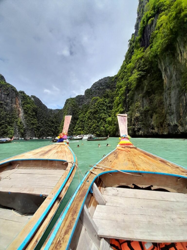 private-long-tail-boat-rental-koh-phi-phi-visa-travel-team