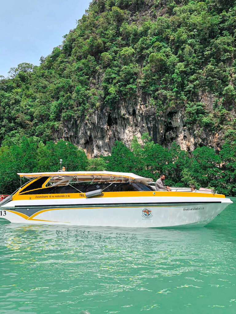 private-speedboat-krabi-koh-phiphi.5