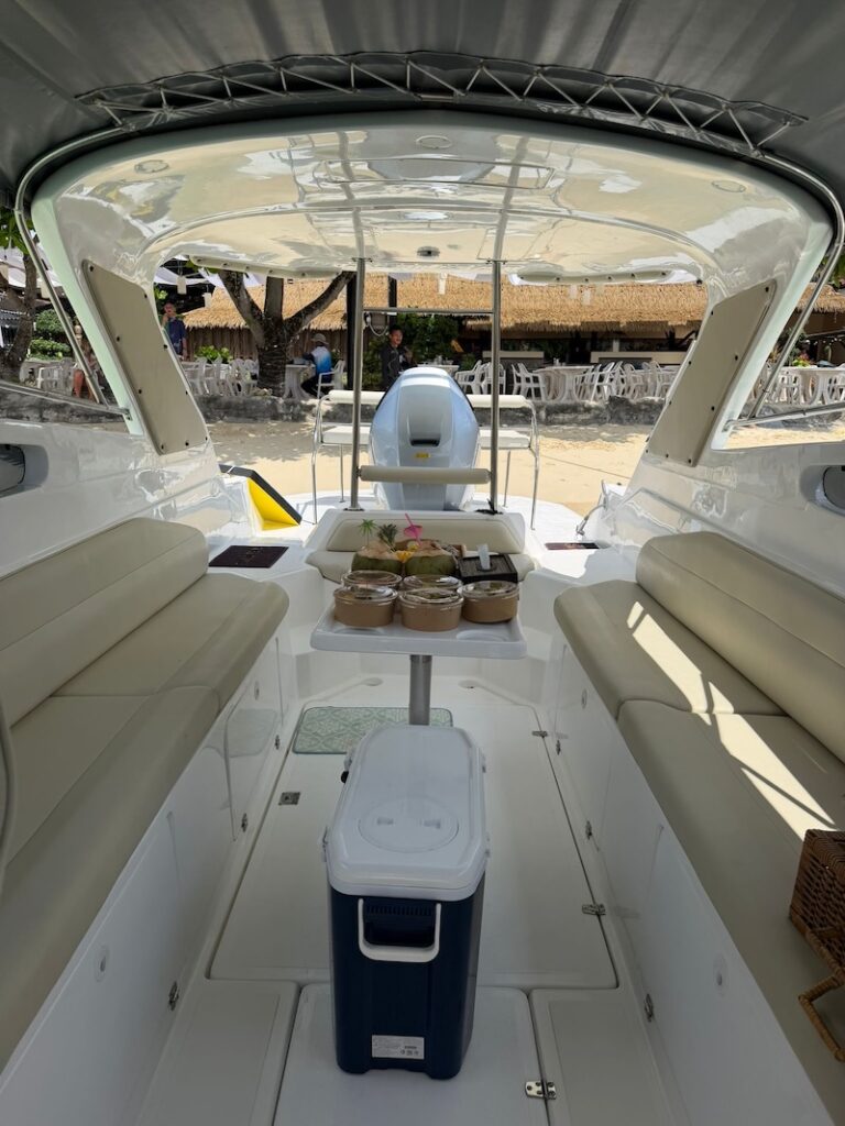 luxury-speedboat-koh-phi-phi-maya-beach-boat9